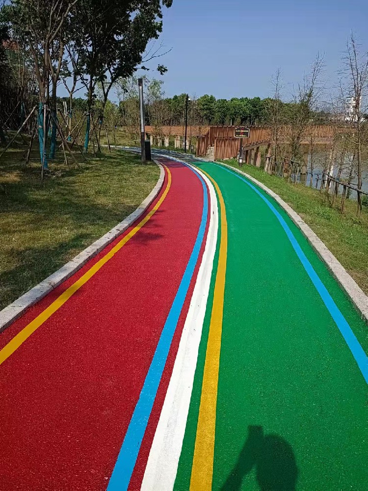 彭市镇小区划线